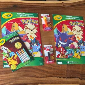 Crayola Pokémon Giant Coloring Pages with Pez Dispensers - Red and Blue